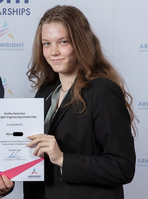 Mara receiving her Arkwright Engineering Scholarship